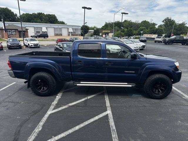 2006 Toyota Tacoma Base V6