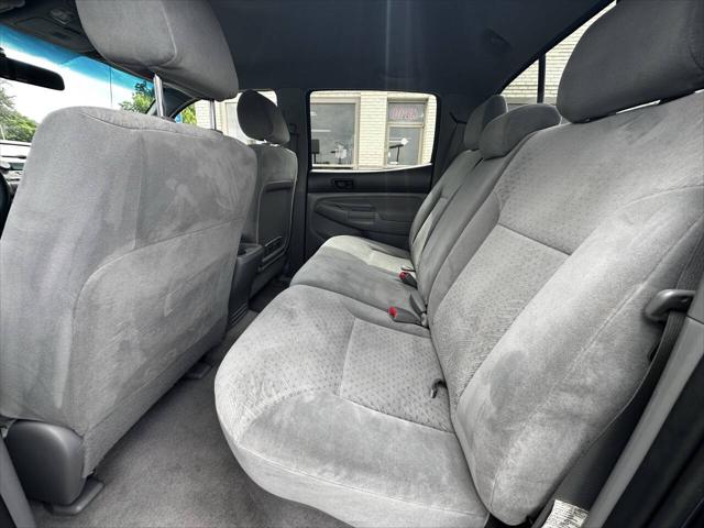 2006 Toyota Tacoma Base V6