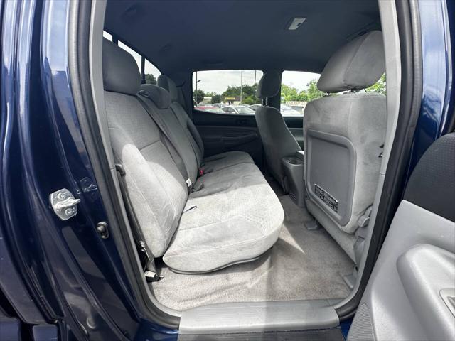 2006 Toyota Tacoma Base V6
