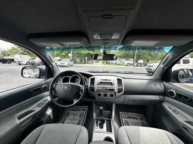 2006 Toyota Tacoma Base V6
