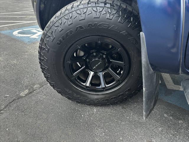 2006 Toyota Tacoma Base V6