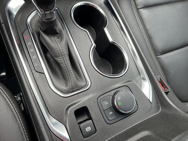 2023 Chevrolet Traverse FWD LT Leather