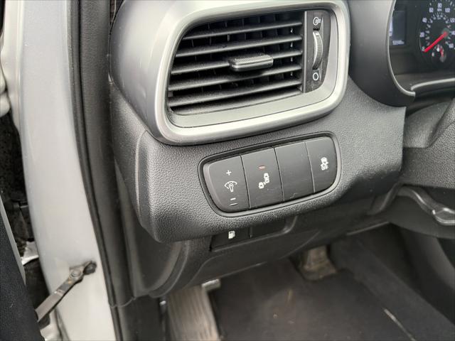 2019 Kia Sorento 3.3L LX