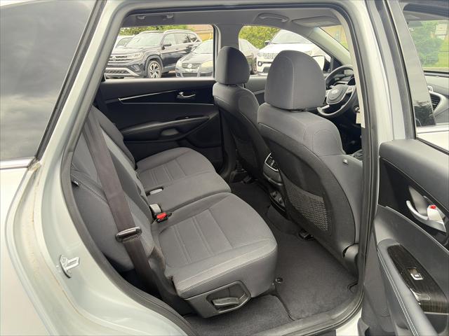 2019 Kia Sorento 3.3L LX