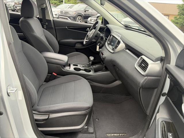2019 Kia Sorento 3.3L LX
