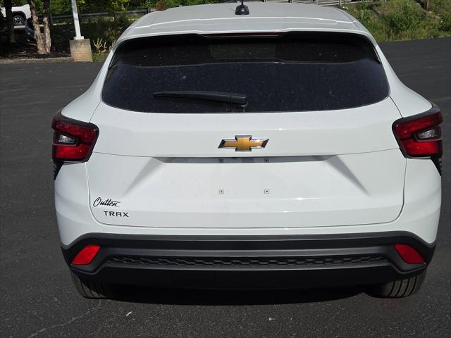 2026 Chevrolet Trax FWD LS