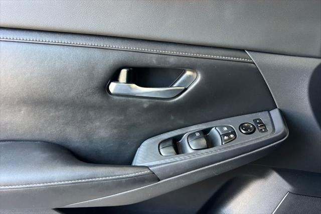 2021 Nissan Sentra SV Xtronic CVT