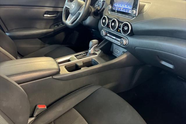 2021 Nissan Sentra SV Xtronic CVT