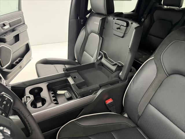 2026 Ram 1500 Laramie Crew Cab 4x4 5'7" Box