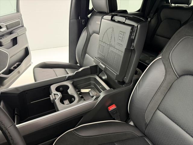 2026 Ram 1500 Laramie Crew Cab 4x4 5'7" Box