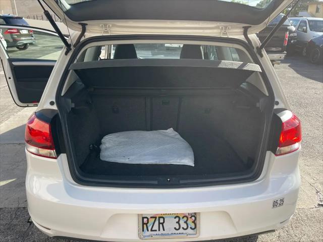 2013 Volkswagen Golf 2.5L 2-Door