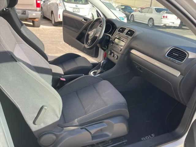 2013 Volkswagen Golf 2.5L 2-Door