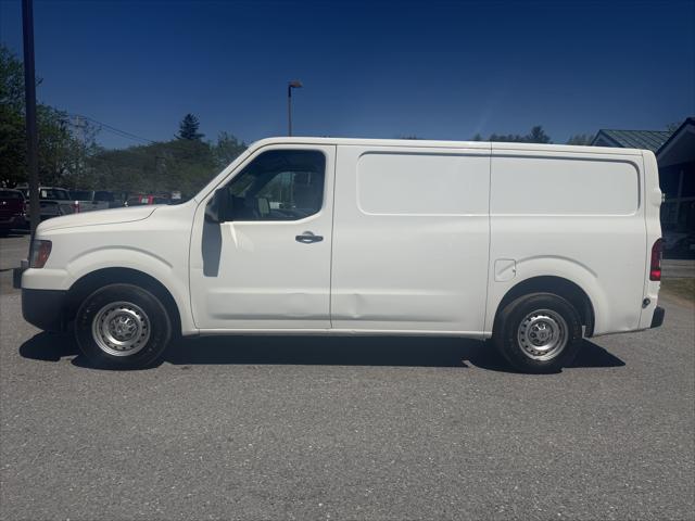 2019 Nissan 1500 S V6