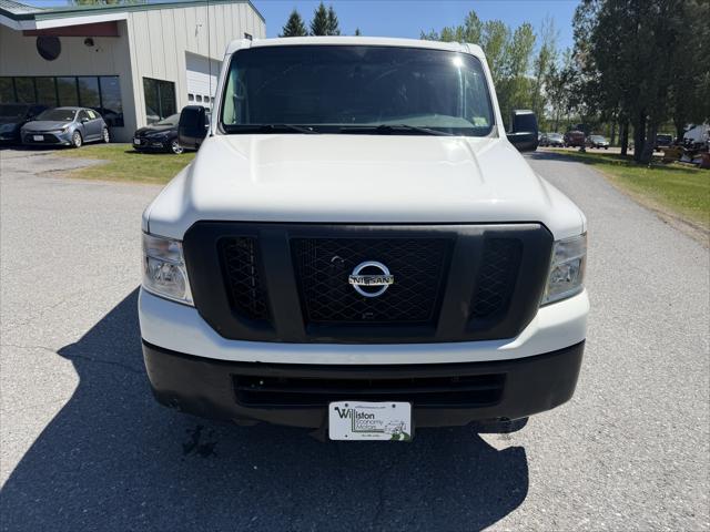 2019 Nissan 1500 S V6