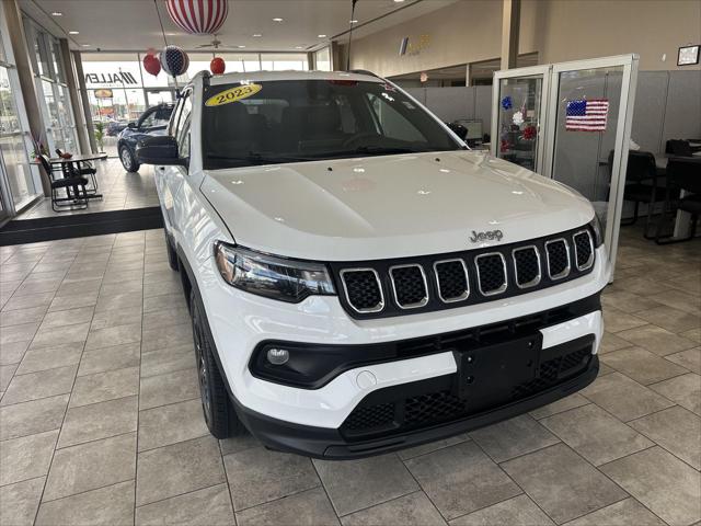 Used 2023 Jeep Compass Latitude 4x4 For Sale in Toledo, OH