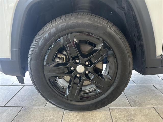 Used 2023 Jeep Compass Latitude 4x4 For Sale in Toledo, OH