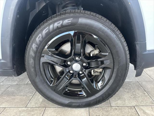 Used 2023 Jeep Compass Latitude 4x4 For Sale in Toledo, OH