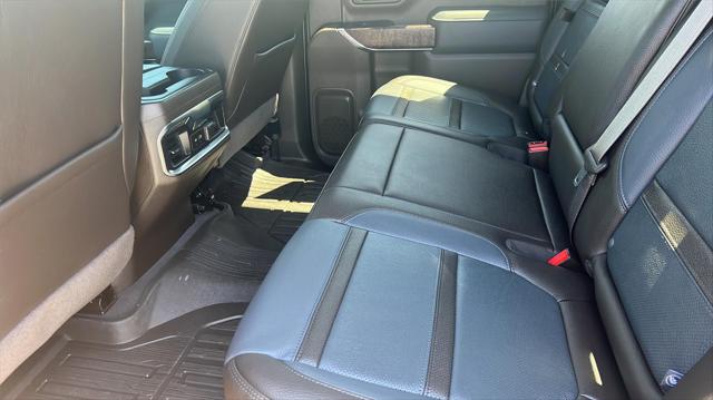 2022 GMC Sierra 3500HD 4WD Crew Cab Long Bed Denali