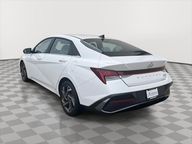 2024 Hyundai Elantra Limited