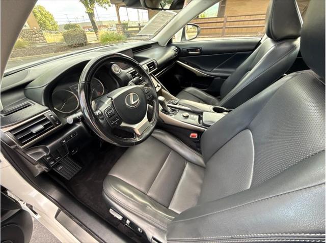 2017 Lexus IS 200t IS 200t Sedan 4D