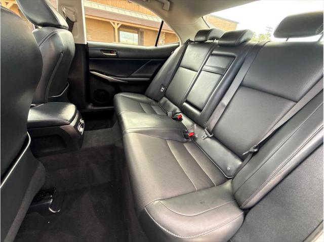 2017 Lexus IS 200t IS 200t Sedan 4D
