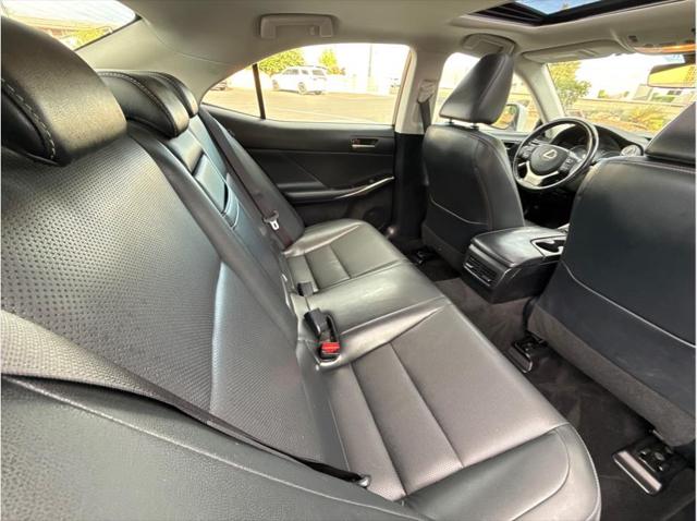 2017 Lexus IS 200t IS 200t Sedan 4D