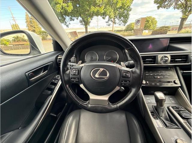 2017 Lexus IS 200t IS 200t Sedan 4D