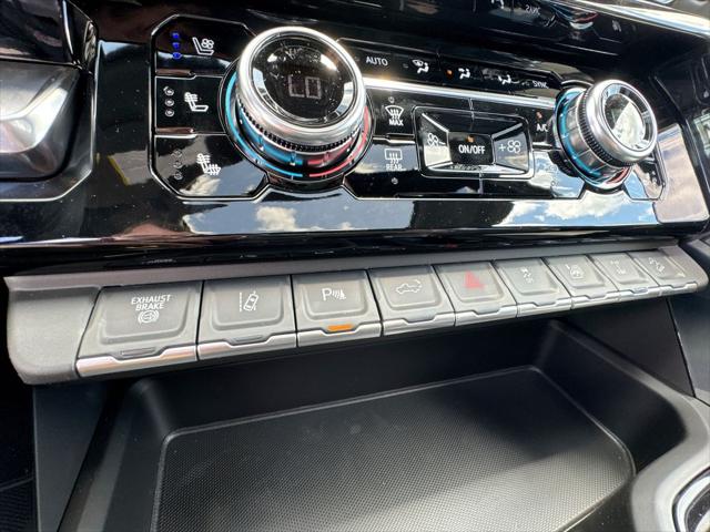 2026 GMC Sierra 2500HD Crew Cab, Standard Bed, AT4X, 4WD