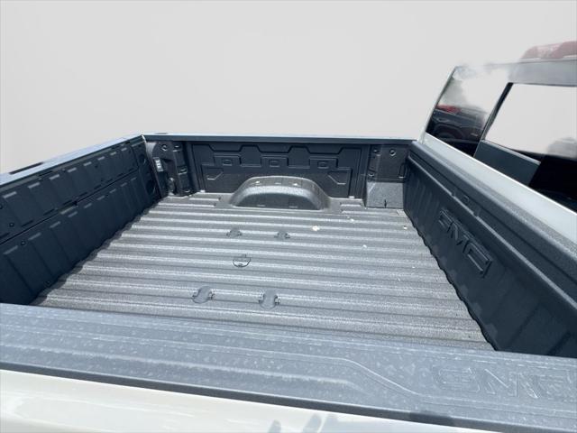 2026 GMC Sierra 2500HD Crew Cab, Standard Bed, AT4X, 4WD