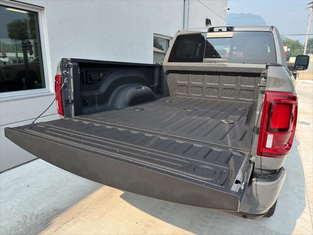 2026 Ram 2500 Laramie Crew Cab 4x4 64 Box