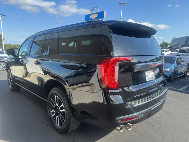 2023 GMC Yukon XL 4WD AT4
