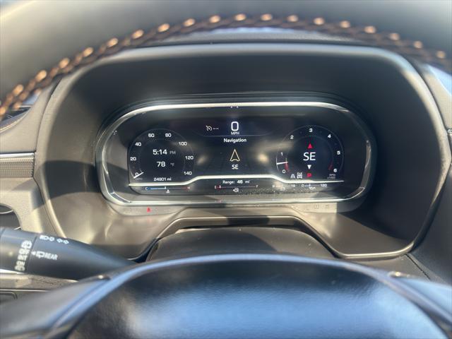 2023 GMC Yukon XL 4WD AT4