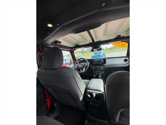 2025 Jeep Wrangler 4xe Sahara 4xe