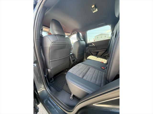 2026 Mitsubishi Outlander LE 1.5T S-AWC