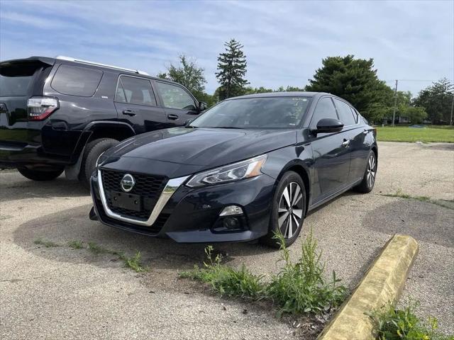 2022 Nissan Altima SL FWD for sale in Peoria, IL
