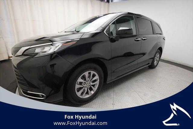 2023 Toyota Sienna XLE for sale in Grand Rapids, MI