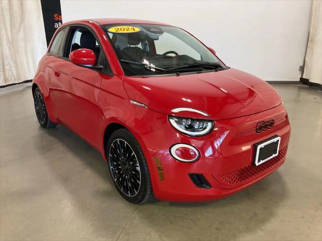 2024 Fiat 500e INSPI(RED) FWD for sale in Milford, NH