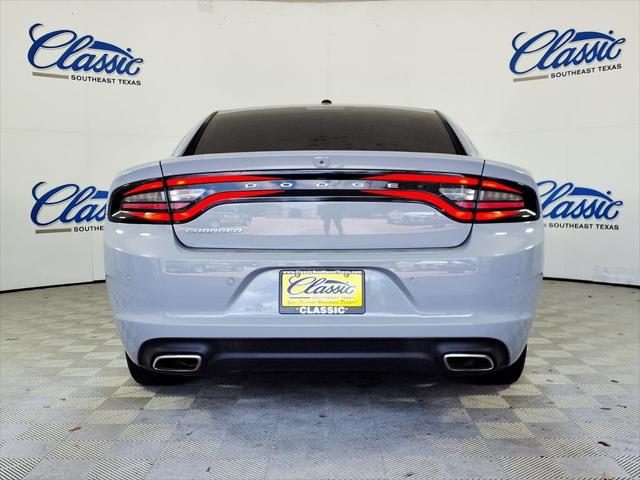 2022 Dodge Charger SXT RWD