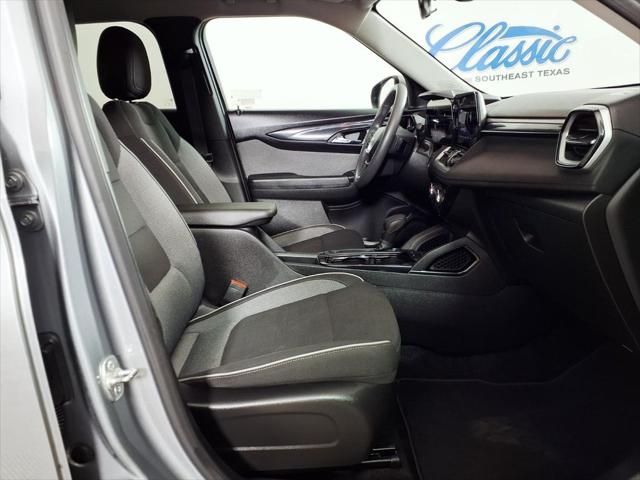 2024 Chevrolet TrailBlazer FWD LT