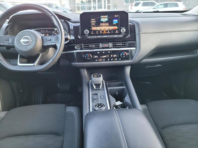 2024 Nissan Pathfinder SV 4WD