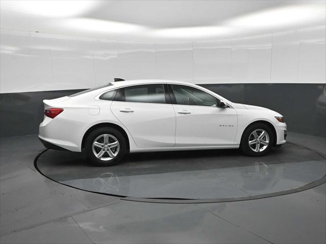 2025 Chevrolet Malibu FWD LS