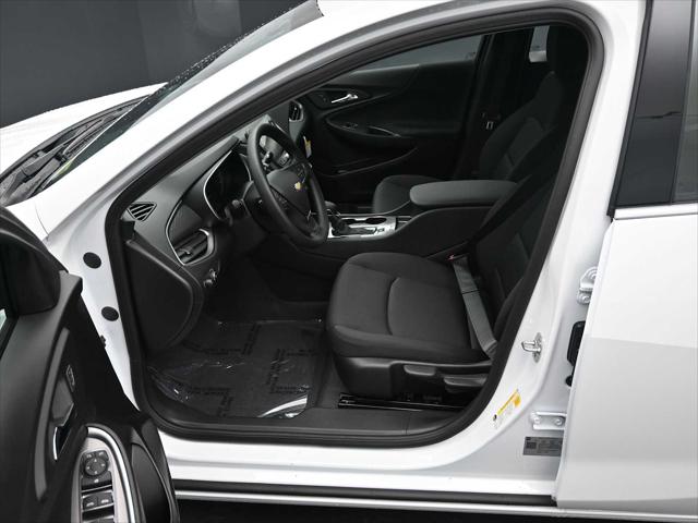 2025 Chevrolet Malibu FWD LS