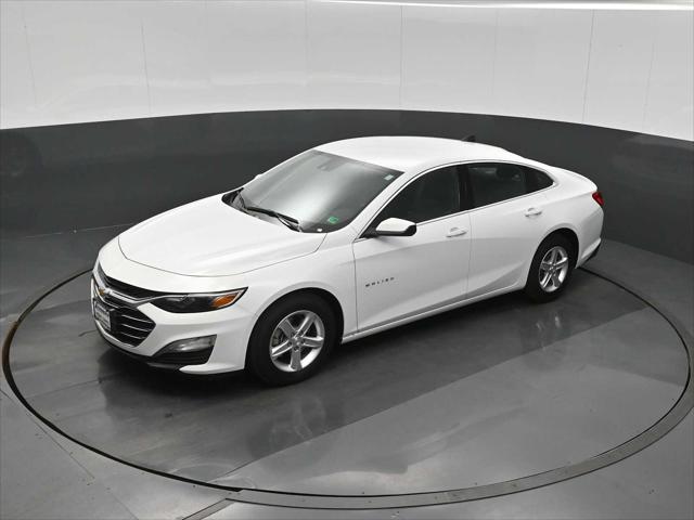 2025 Chevrolet Malibu FWD LS