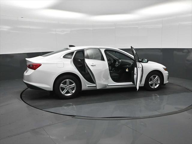 2025 Chevrolet Malibu FWD LS