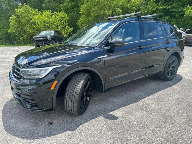2023 Volkswagen Tiguan 2.0T SE R-Line Black for sale in Middlebury, VT