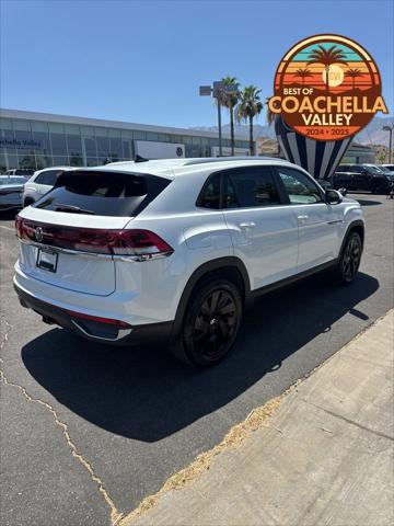 2026 Volkswagen Atlas Cross Sport SE with Technology