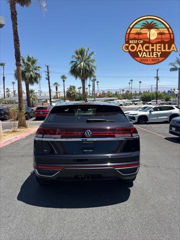 2026 Volkswagen Atlas Cross Sport SE with Technology
