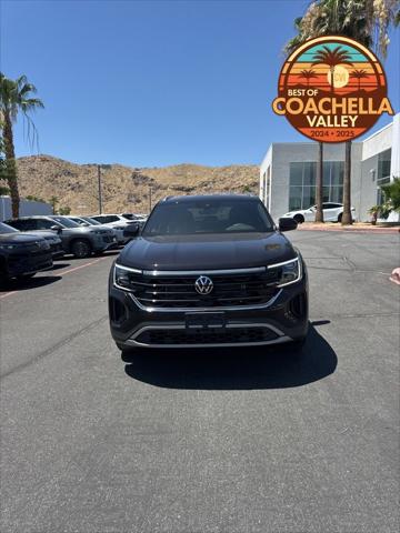 2026 Volkswagen Atlas Cross Sport SE with Technology