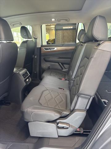 2026 Volkswagen Atlas SE with Technology