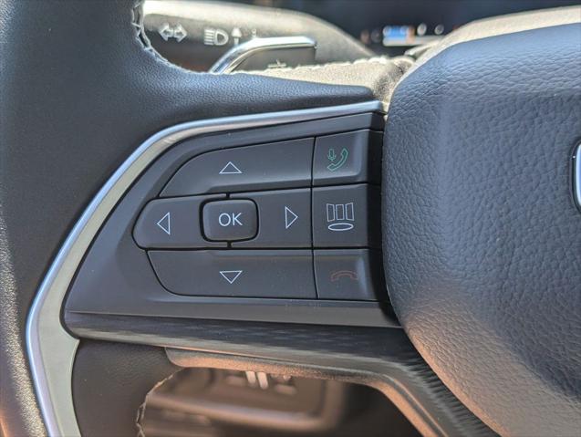 2026 Jeep Grand Cherokee Laredo 4x4